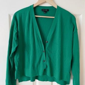 ✿ Ann Taylor Button-up Cardigan Size L